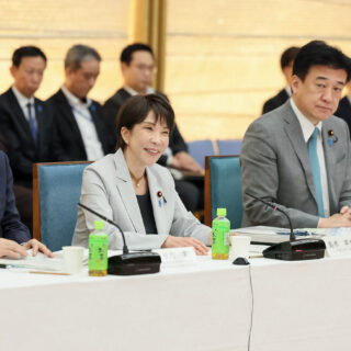 経済財政諮問会議・日本成長戦略会議合同会議